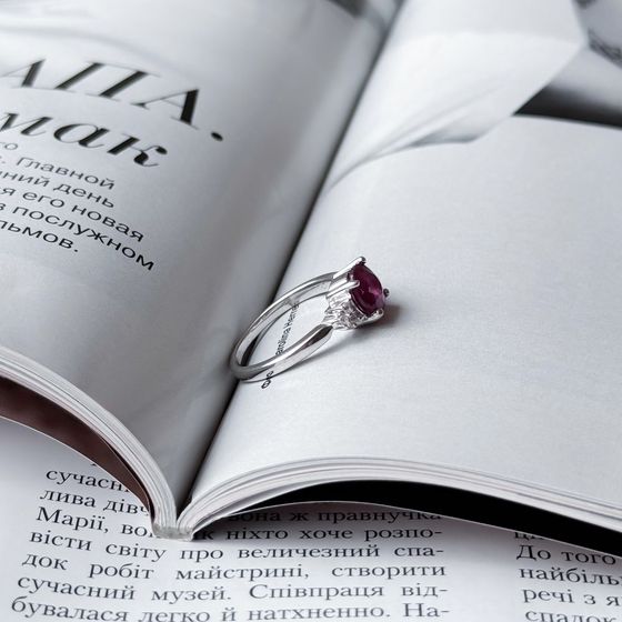 Серебряное кольцо с рубином 2.207ct