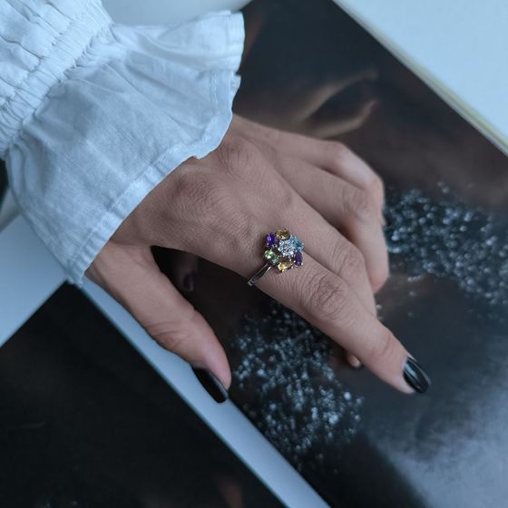 Серебряное кольцо с аметистом 1.577ct, цитрином, хризолітом, топазом