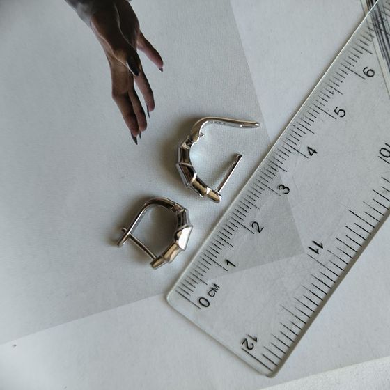 Серебряные серьги без камней Серебряные серьги без камней