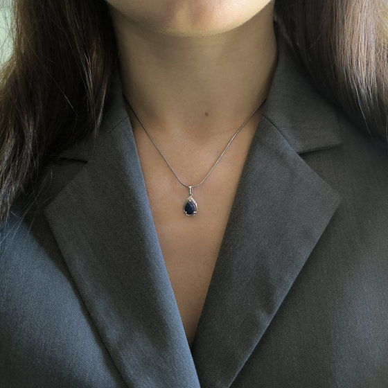 Серебряная подвеска с сапфиром 1.355ct