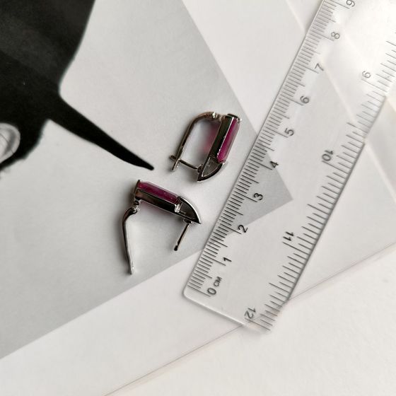 Серебряные серьги с рубином 3.844ct