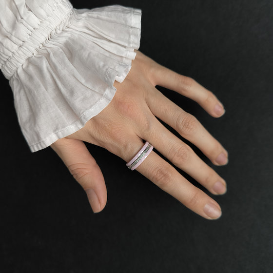 Серебряное кольцо с керамикой