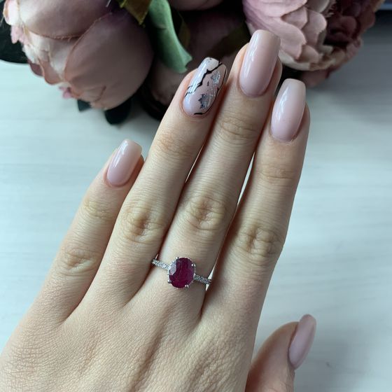 Серебряное кольцо с рубином 2.633ct