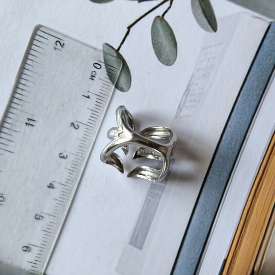 Серебряное кольцо с фианитами