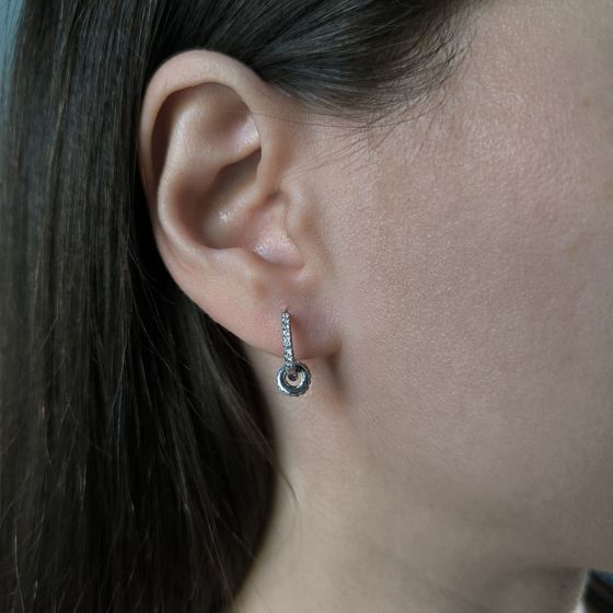 Серебряные серьги с фианитами