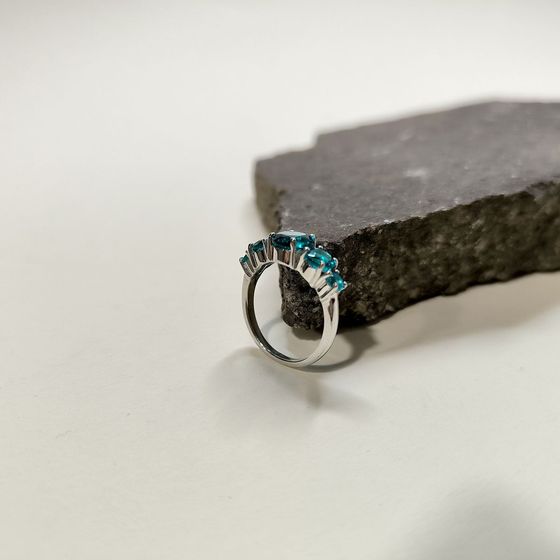 Серебряное кольцо с изумрудом nano 1.9ct