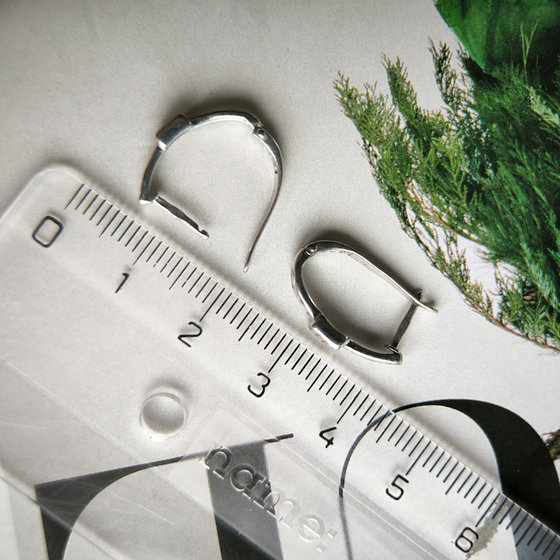 Серебряные серьги с фианитами