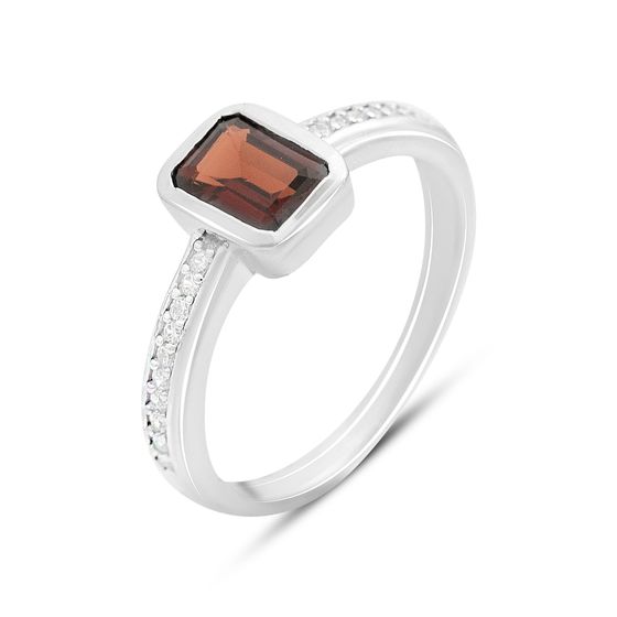 Серебряное кольцо с гранатом 1.383ct