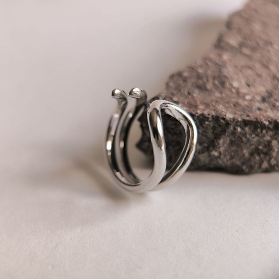 Серебряное кольцо без камней