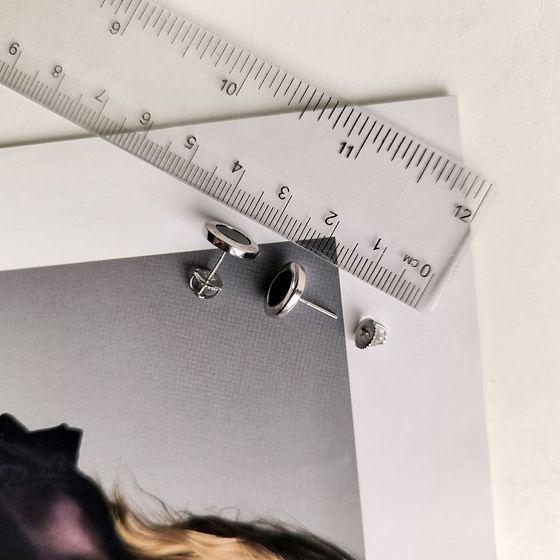 Серебряные серьги с ониксом Серебряные серьги с ониксом