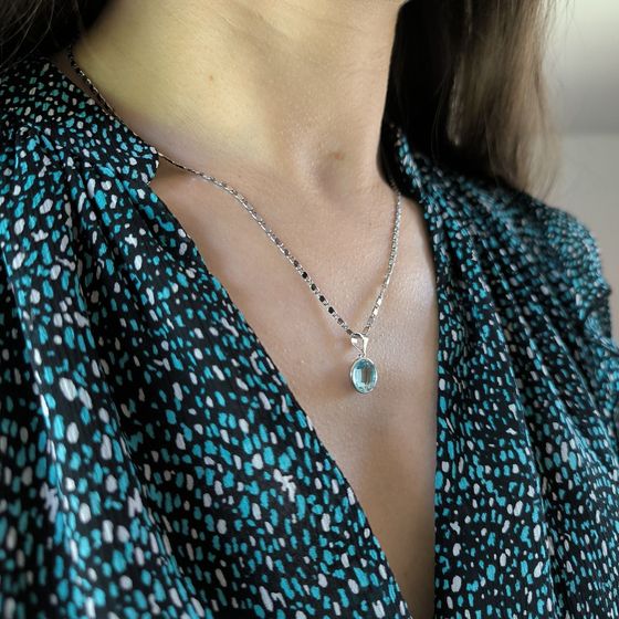 Серебряная подвеска с фианитами