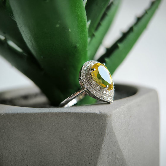 Серебряное кольцо с цитрином nano 2.302ct, фианитами