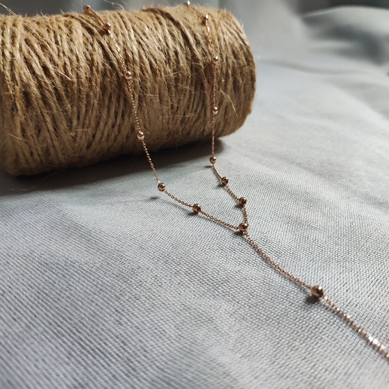 Золотое колье без камней