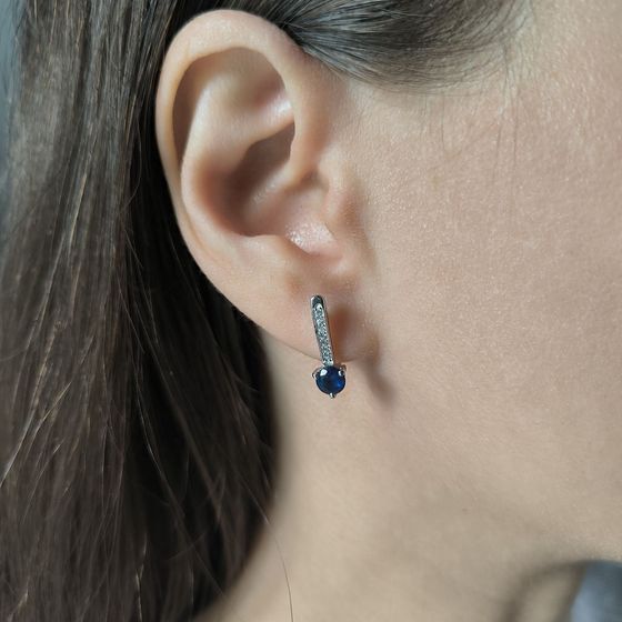 Серебряные серьги с сапфиром nano 0.899ct, фианитами