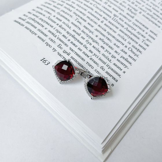 Серебряные серьги с гранатом 10.76ct