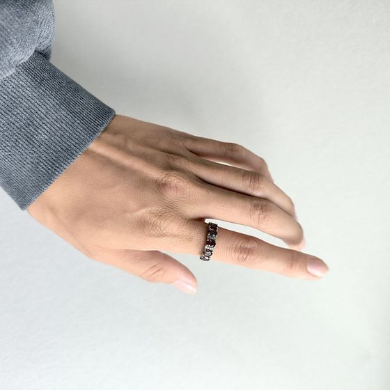 Серебряное кольцо с гранатом 2.339ct