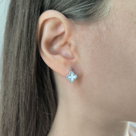 Серебряные серьги с емаллю