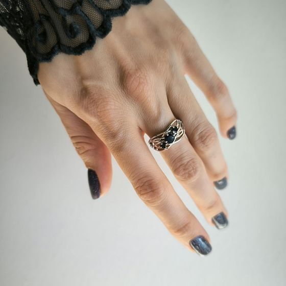 Серебряное кольцо с сапфиром 0.938ct