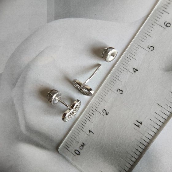 Серебряные серьги с фианитами