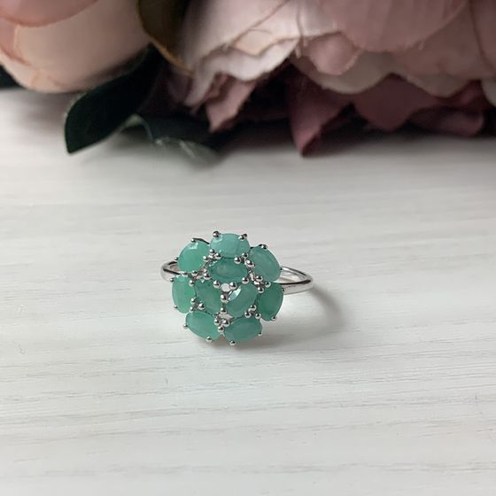 Серебряное кольцо с изумрудом 2.35ct