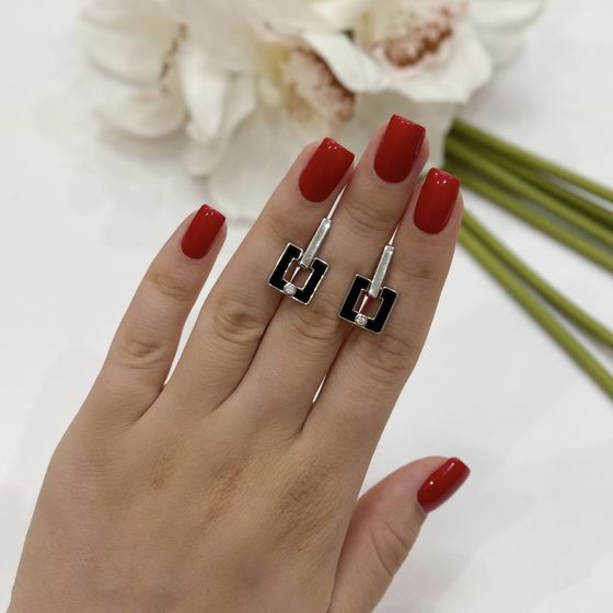 Серебряные серьги с емаллю