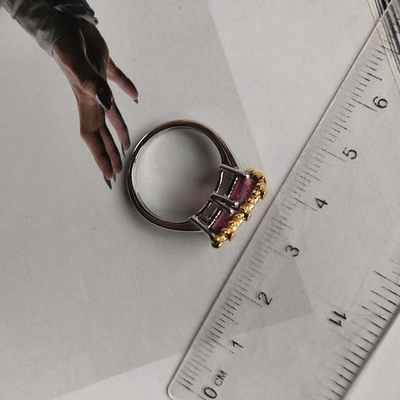 Серебряное кольцо с рубином 4.188ct