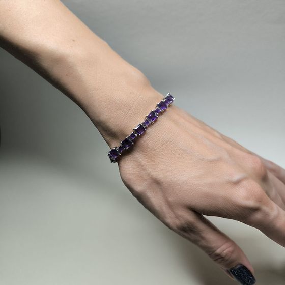 Серебряный браслет с аметистом 10.675ct