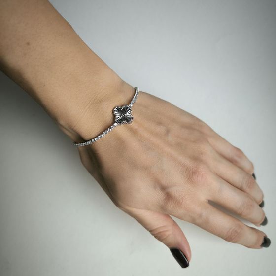 Серебряный браслет с фианитами