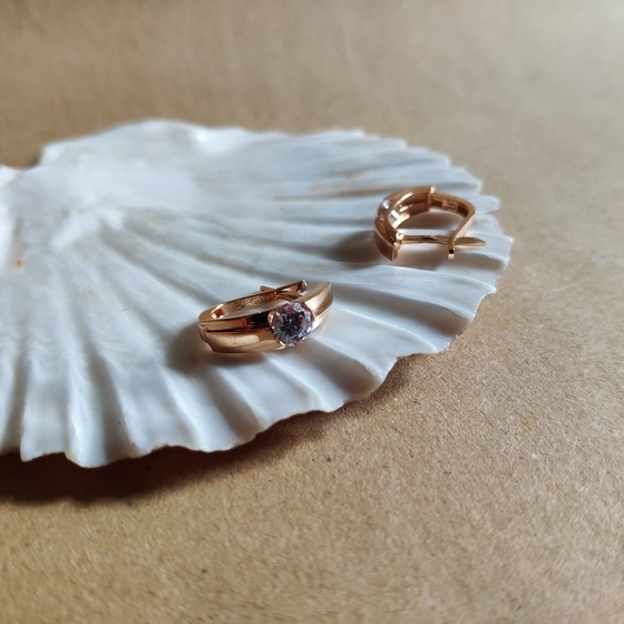 Золотые серьги с фианитами 0.4ct