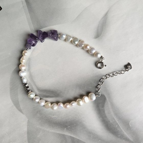 Серебряный браслет с аметистом, жемчугом барочным