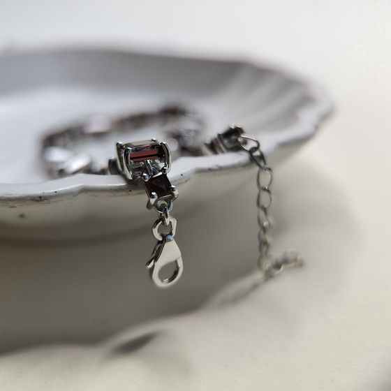 Серебряный браслет с гранатом 15.11ct