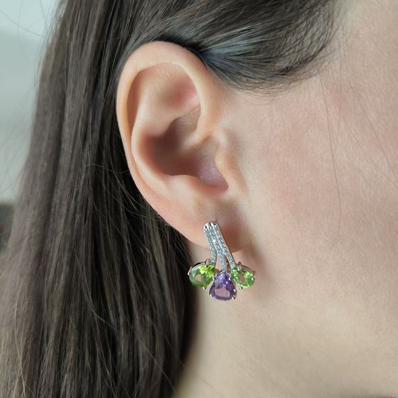 Серебряные серьги с аметистом, хризолітом