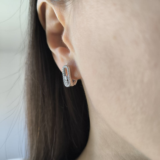 Серебряные серьги с фианитами