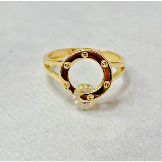 Золотое кольцо с фианитами 0.3ct
