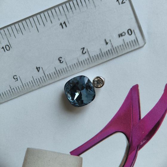 Серебряная подвеска с фианитами Серебряная подвеска с фианитами