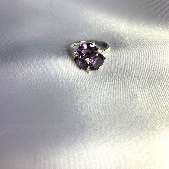 Серебряное кольцо с александритом 1.121ct