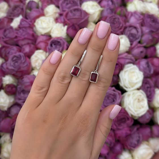 Серебряные серьги с рубином 5.15ct