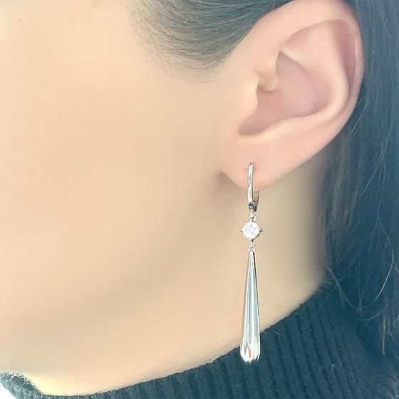 Серебряные серьги с фианитами