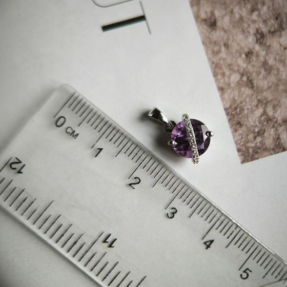 Серебряная подвеска с александритом 2.687ct