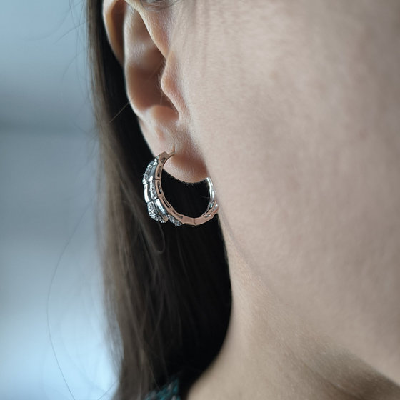 Серебряные серьги с фианитами