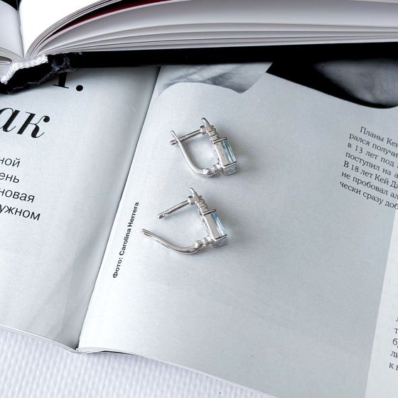 Серебряные серьги с топазом 3.897ct
