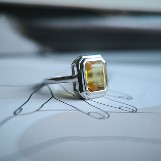 Серебряное кольцо с цитрином nano 3.138ct