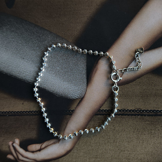 Серебряный браслет без камней