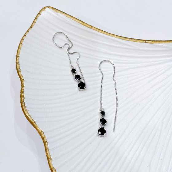 Серебряные серьги с сапфиром 2.383ct