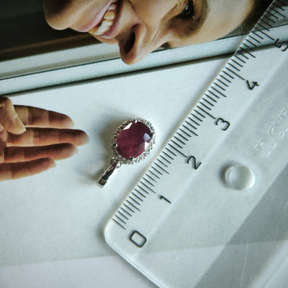 Серебряная подвеска с рубином 2.098ct, фианитами