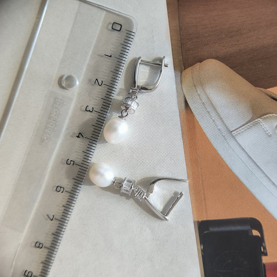 Серебряные серьги с жемчугом 8ct