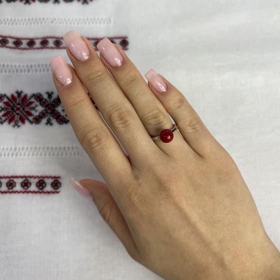 Серебряное кольцо с кораллом Серебряное кольцо с кораллом