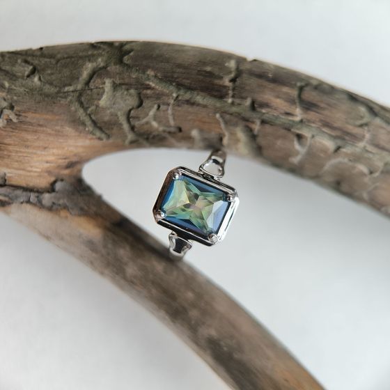 Серебряное кольцо с мистик топазом 1.6ct