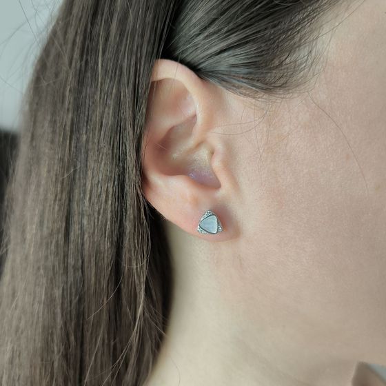 Серебряные серьги с перламутром, фианитами