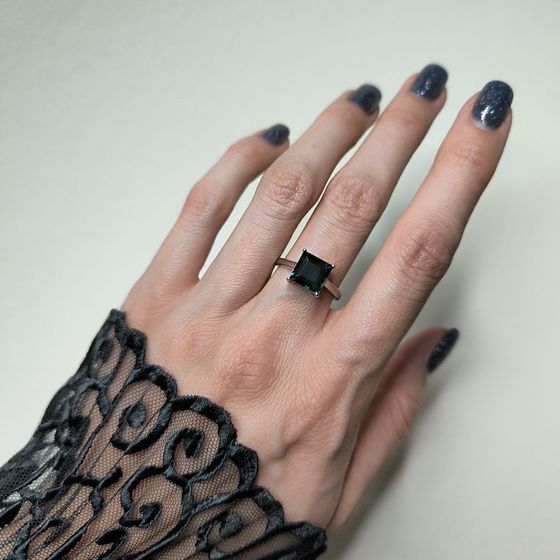 Серебряное кольцо с топазом Лондон Блю 1.975ct